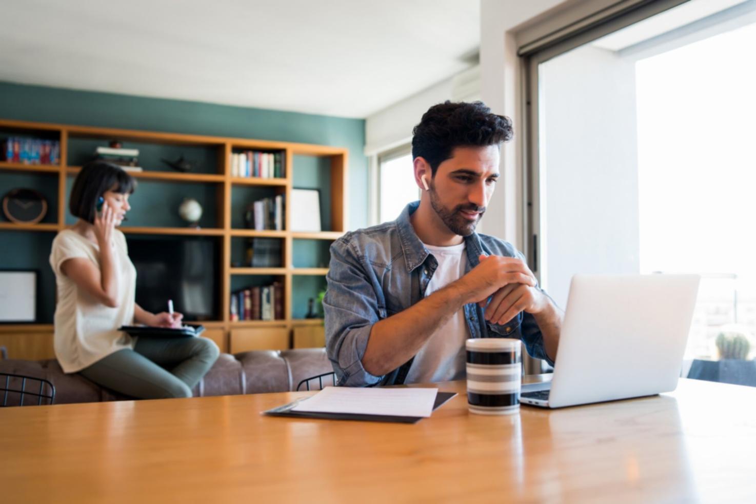 Hands-on learning environment with personalized instruction